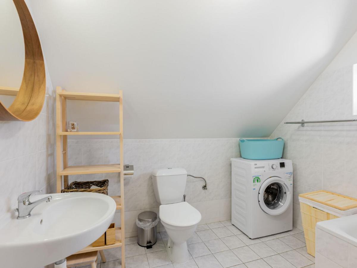 Holiday Home Holiday Hill 60 By Interhome Cista  Extérieur photo